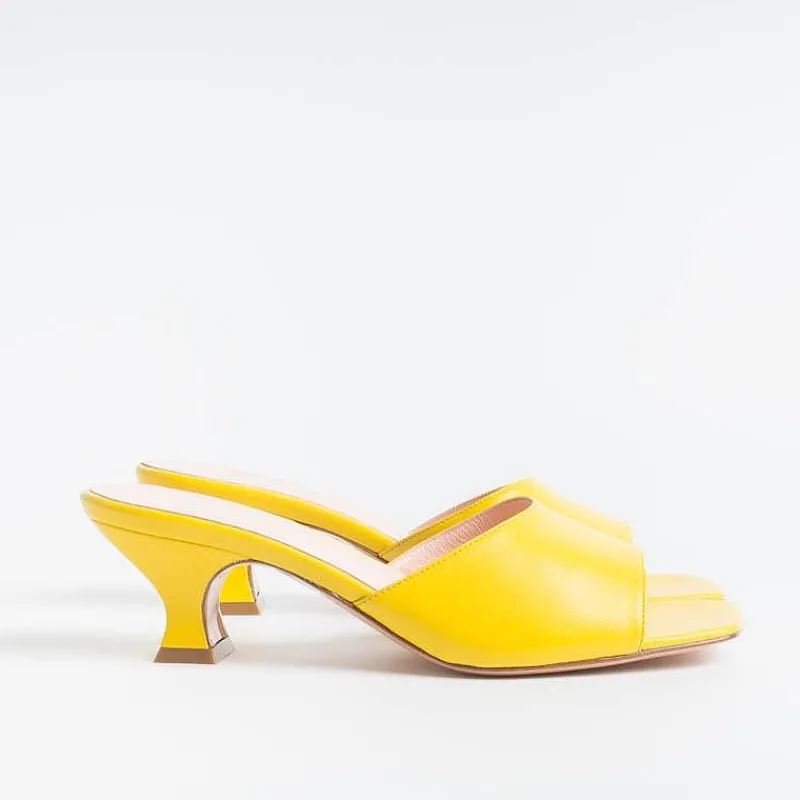 Anna F. - Mules - 3241 - Chiffon Giallo<Collezione Scarpe Donna Mules