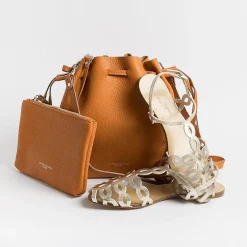Anna F. - Sandali Bassi 3628 - Laminato Platino<Collezione Scarpe Donna Sandali Bassi