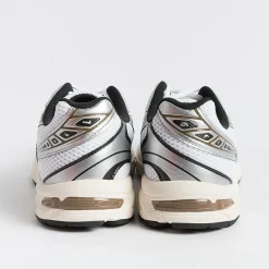 ASICS - Collezione Uomo Asics - Sneakers Gel 1130 - White /Clay Canyon<Collezione Scarpe Uomo Sneakers