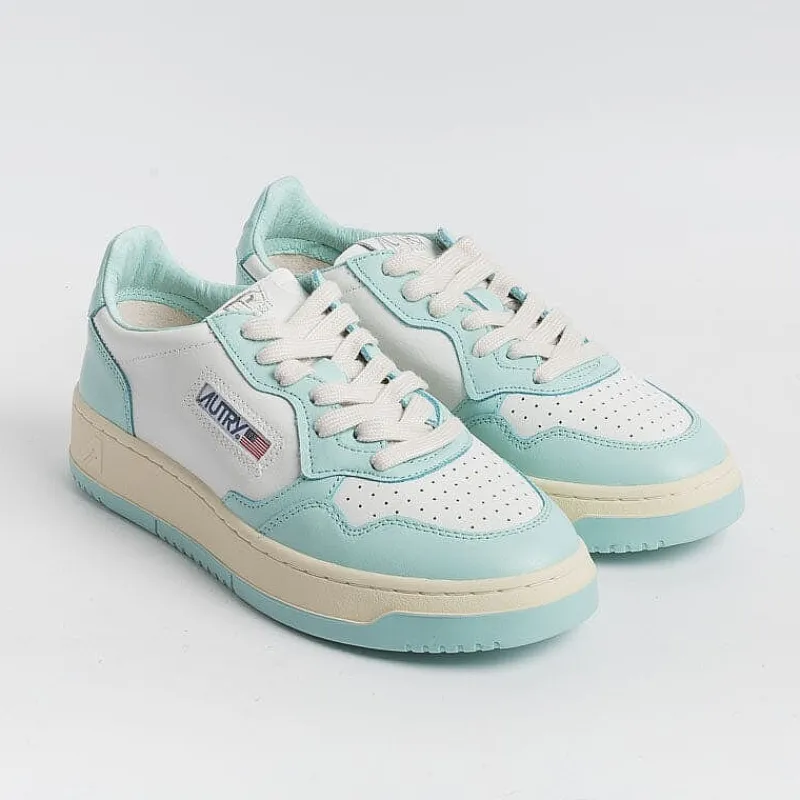 AUTRY - Collezione donna Autry - Aulw Wb20 - Sneakers Low Wom Leat - Bianco / Turchese<Collezione Scarpe Donna Sneakers