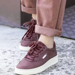AUTRY - Collezione donna Autry Aulw Nn04 - Sneakers Low Wom Nabuck - Bordeaux<Collezione Scarpe Donna Sneakers