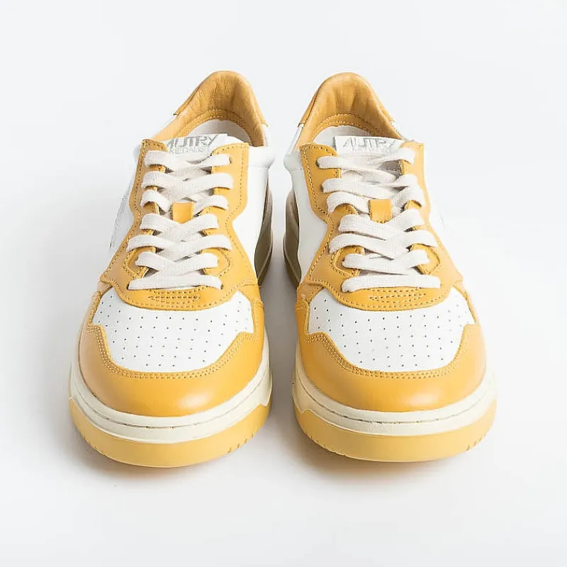 AUTRY - Collezione uomo Autry Sneakers Aulm Wb12 - Low Man All Leat - Bianco/Gallo Ocra<Collezione Scarpe Uomo Sneakers