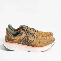 NEW BALANCE - Collezione Uomo New Balance - Sneakers M108012A - Ocra Grigio<Collezione Scarpe Uomo Sneakers