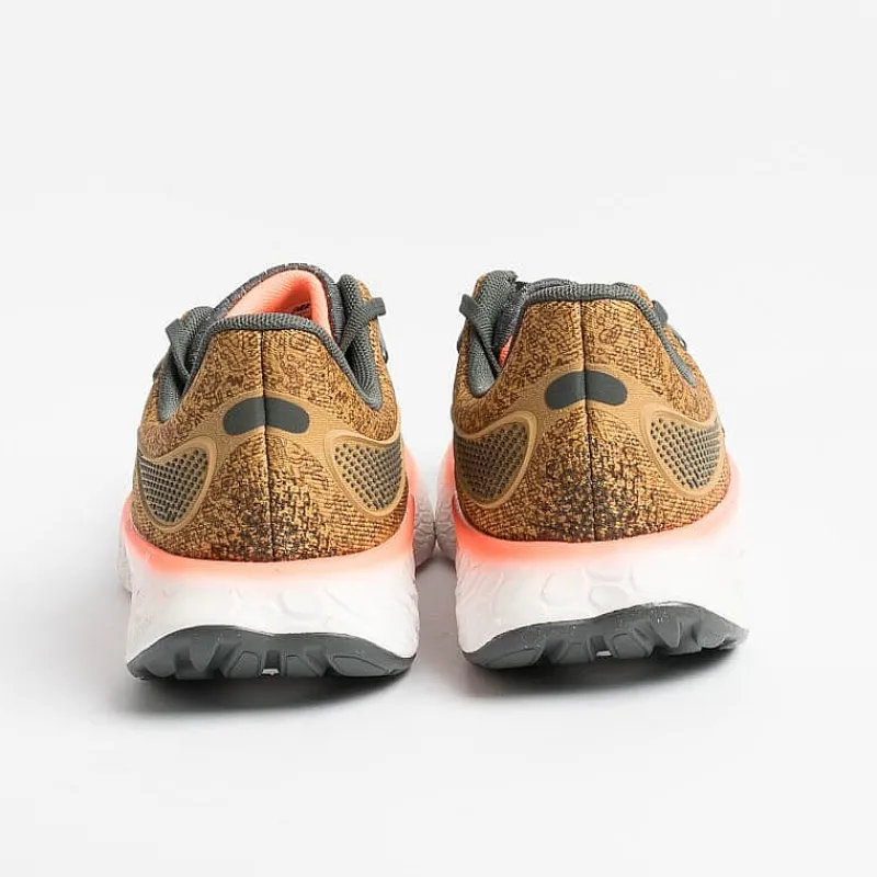 NEW BALANCE - Collezione Uomo New Balance - Sneakers M108012A - Ocra Grigio<Collezione Scarpe Uomo Sneakers
