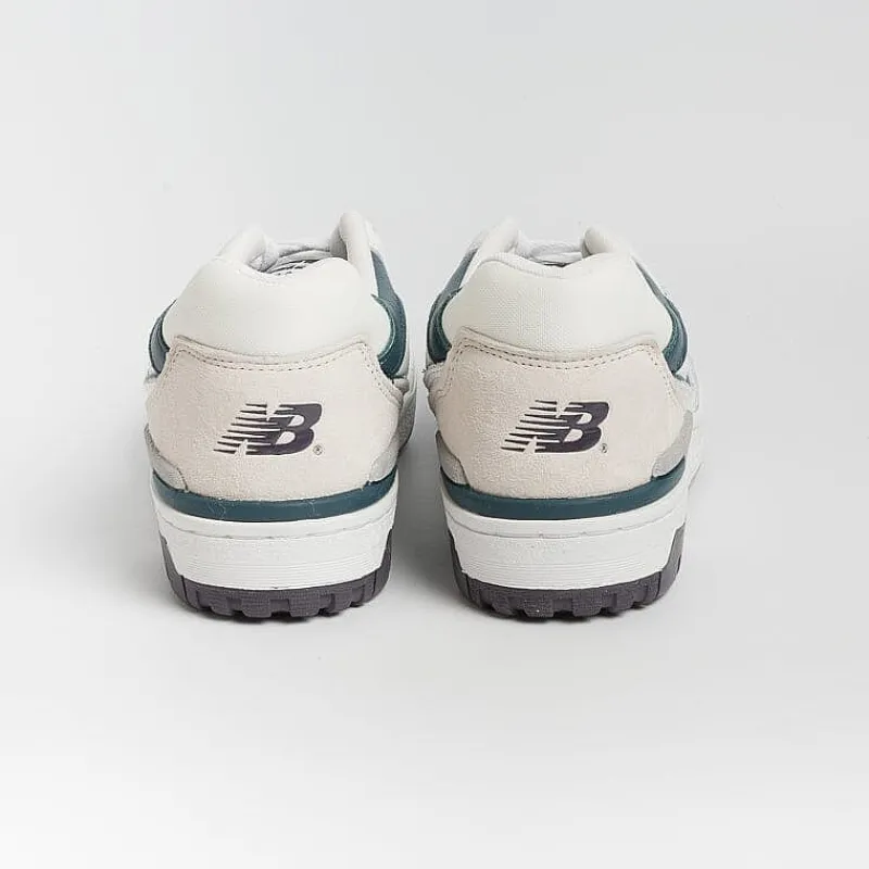 NEW BALANCE - Collezione Uomo New Balance - Sneakers Unisex Bb550Wcb - Bianco Petrolio<Collezione Scarpe Uomo Sneakers