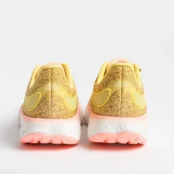 NEW BALANCE - Collezione Donna New Balance - Sneakers W108012H - Giallo Rosa<Collezione Scarpe Donna Sneakers