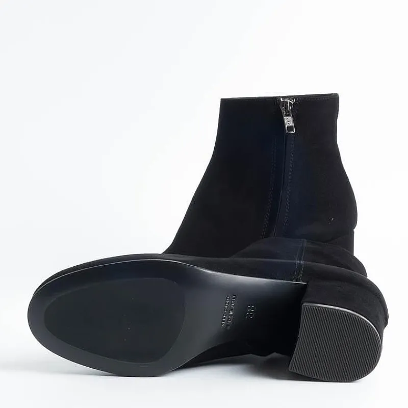Via Roma 15 - 2309 - Stivaletto - Camoscio - Nero<Collezione Scarpe Donna Stivaletti